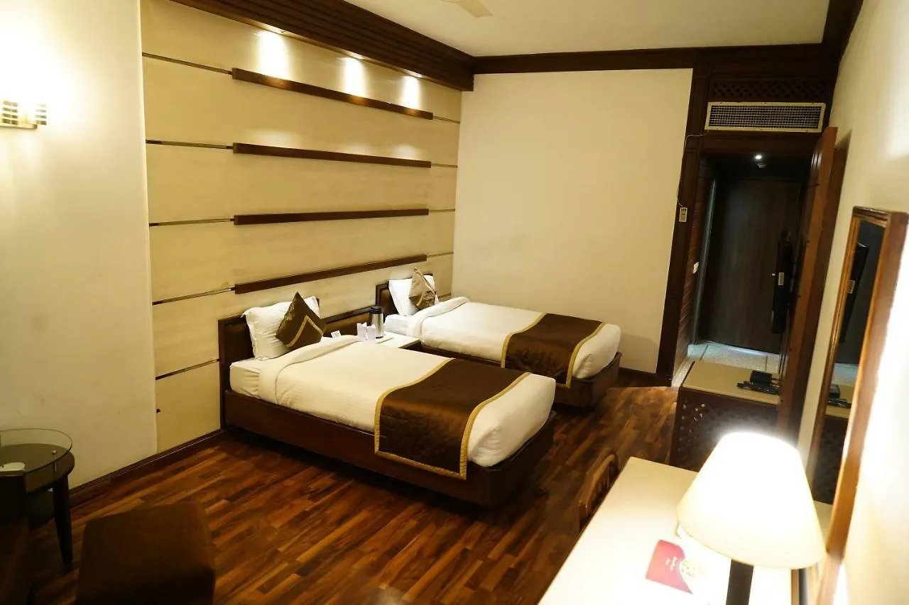 Hotel Park Inn Chandigarh 3*,  India